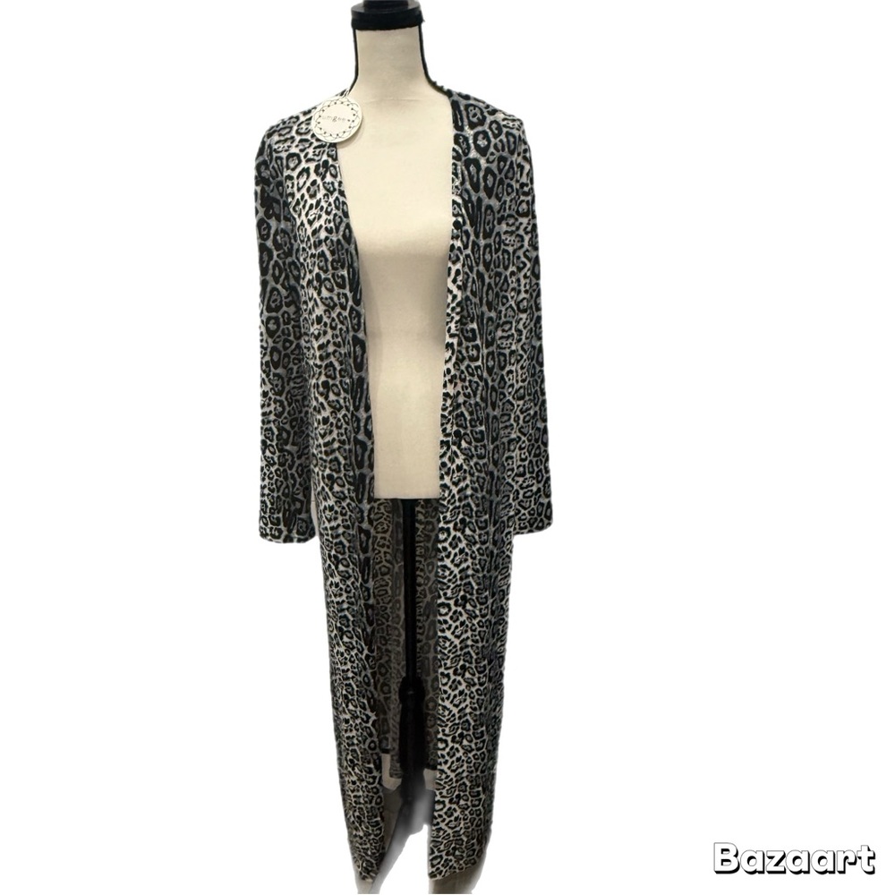 Umgee Gray and White Leopard Print Long Cardigan NWT